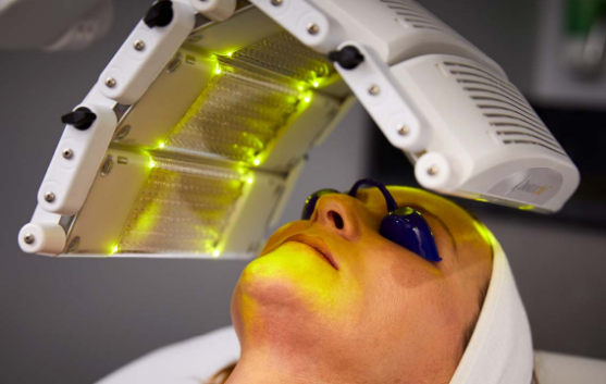LED light therapy Gold Coast